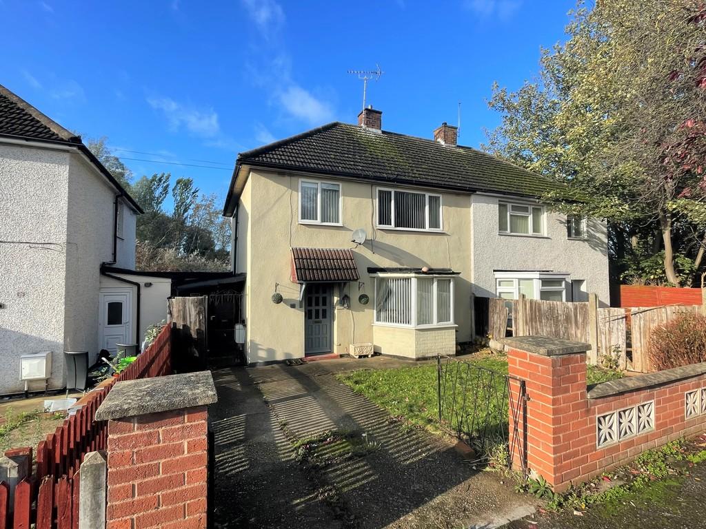 Alexander Avenue, Newark 3 bed semidetached house for sale £155,000