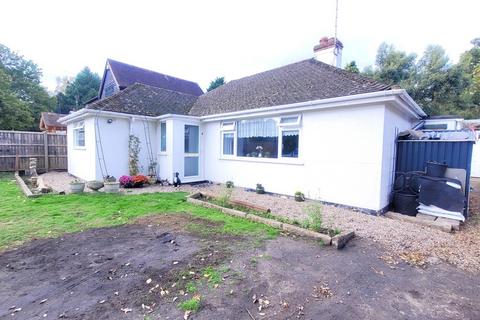 3 bedroom detached bungalow for sale, Stafford Lake