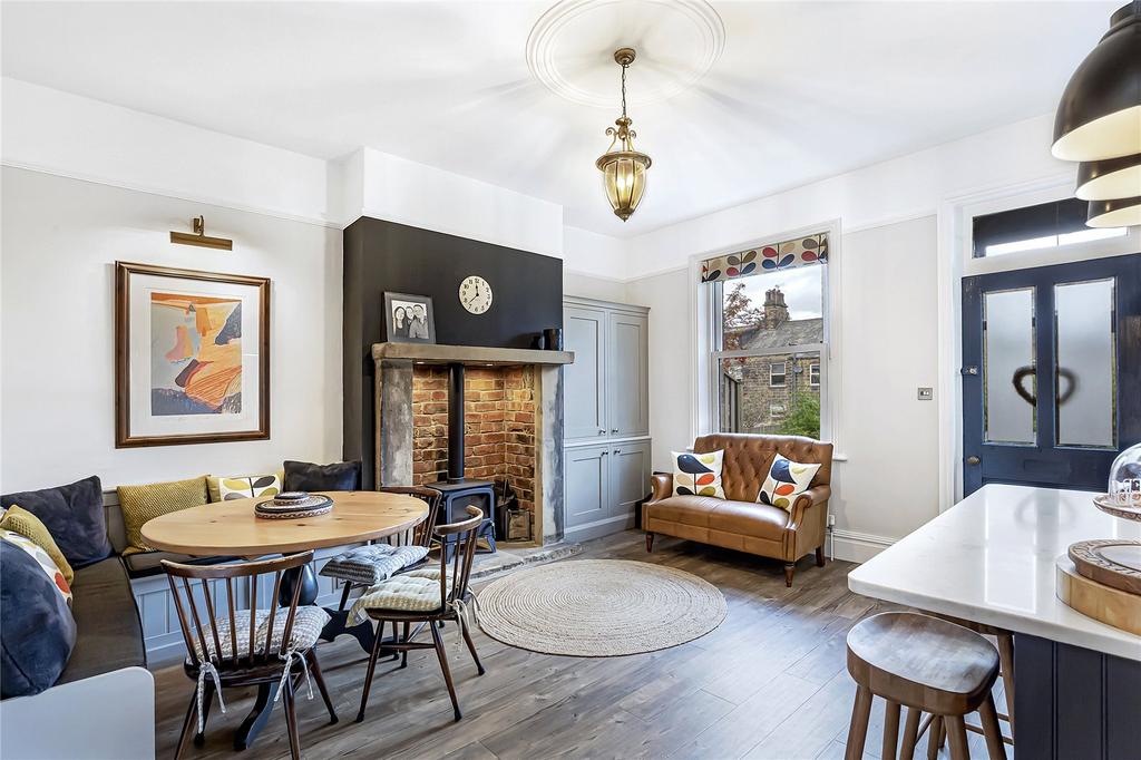 St. James Road, Ilkley, LS29 5 bed terraced house for sale £795,000