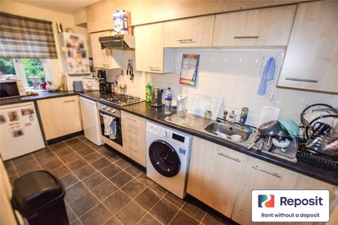 2 bedroom flat to rent, Abbey Grove, Eccles, Manchester, M30