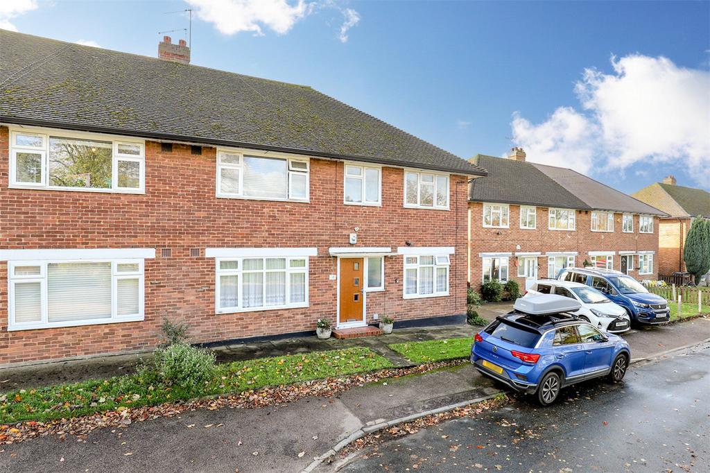 Richardson Place, Colney Heath, St.... 2 bed apartment £325,000