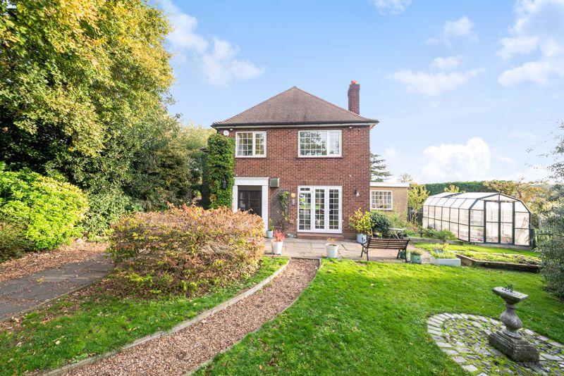 Birchwood Road, Wilmington 6 bed detached house £1,350,000