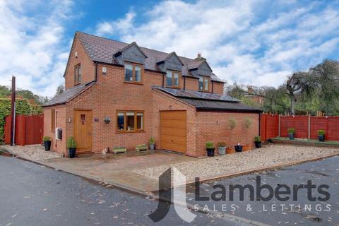 12 Brooklands Lane, Redditch, B98 8PX