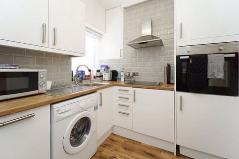 2 bedroom flat to rent, Chapel Street, Leeds