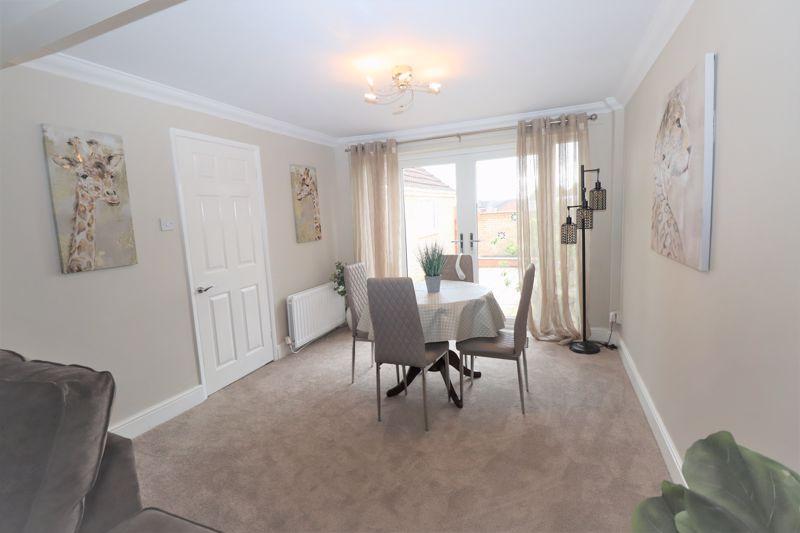 Harrowgate Lane, StocktonOnTees, TS19 8UD 3 bed semi