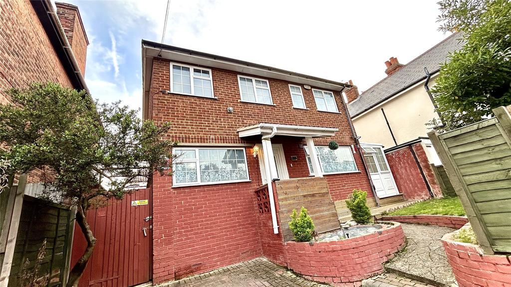 Westbourne Terrace, Reading... 3 bed detached house £400,000