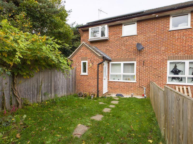 Anderson Walk, Bury St. Edmunds 3 bed semidetached house for sale £