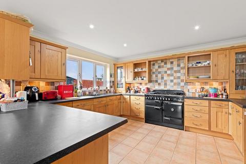5 bedroom detached house for sale, High Road, Wisbech St Mary, Wisbech, Cambs, PE13 4RA