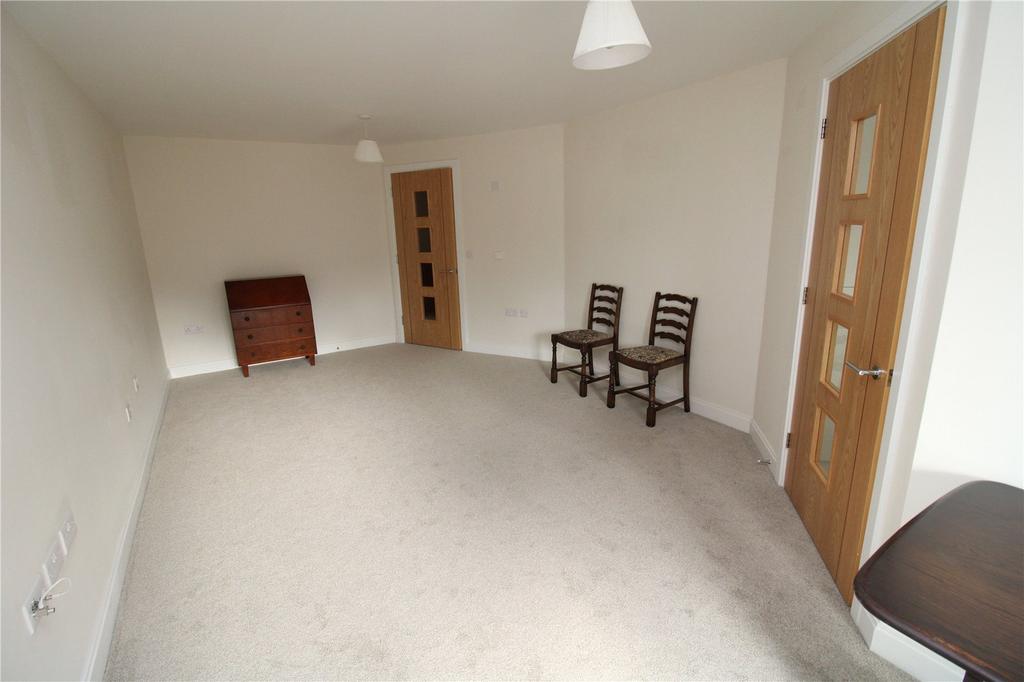 Moormead Road, Wroughton, Swindon... 1 bed apartment £229,500
