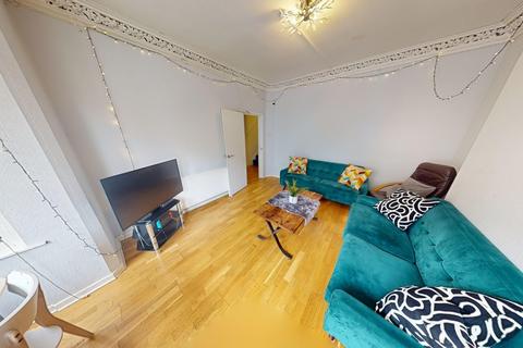 5 bedroom terraced house to rent, 29 Burford Road, Nottingham, NG7 6BB