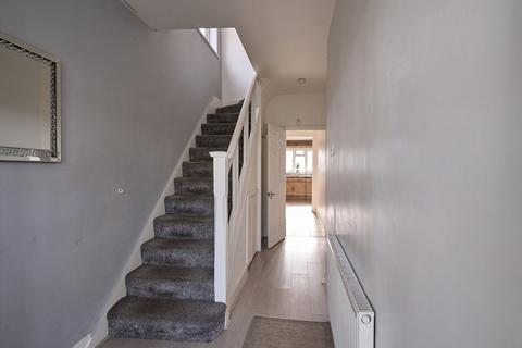 14 Westwick Gardens, Hounslow, TW4 6LW