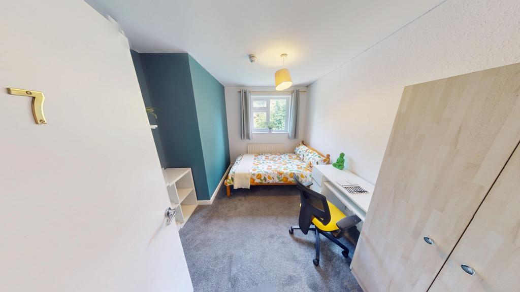 5-6-Weston-Avenue-06132025 121100