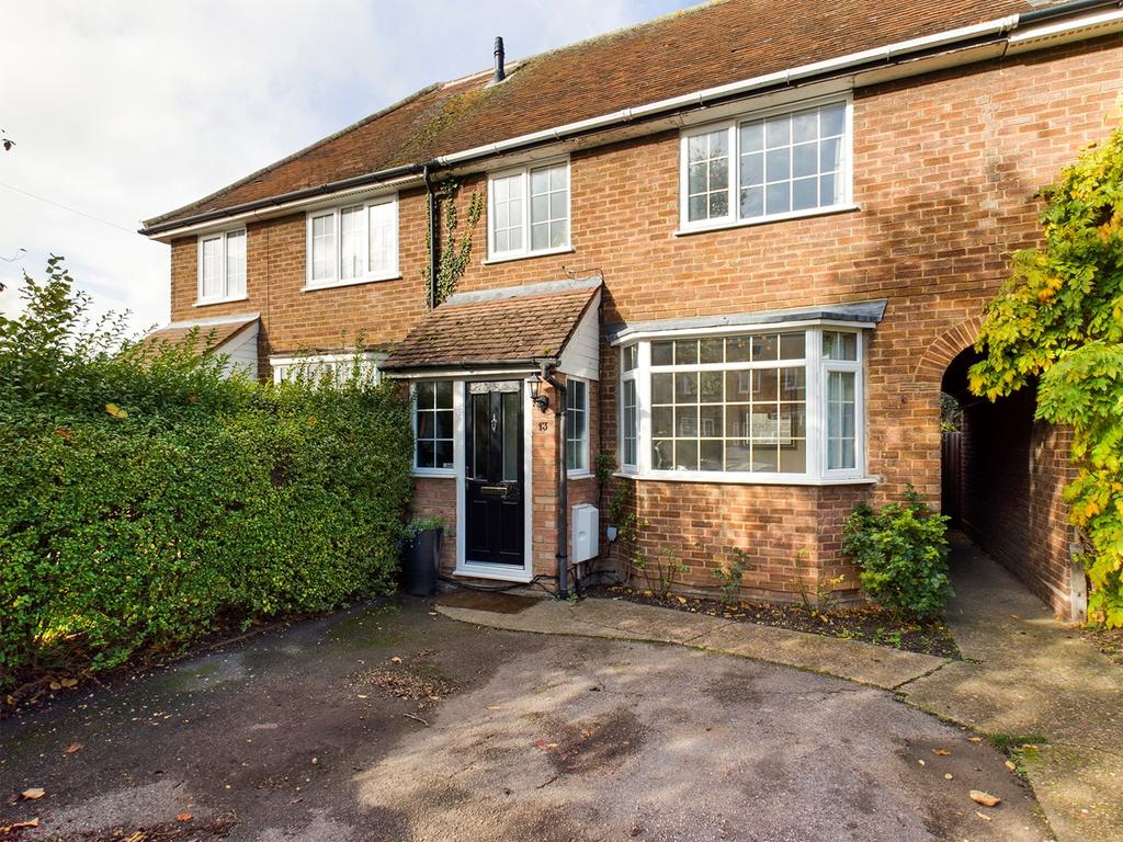 Hampden Road, Hitchin, SG4 3 bed terraced house £485,000