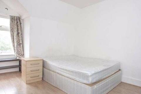 undefined, Whittington Road, Bounds Green N22