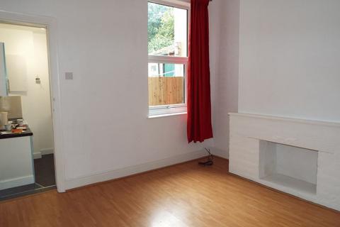 2 bedroom terraced house to rent - Gleave Road, Selly Oak, Birmingham, B29 6JW