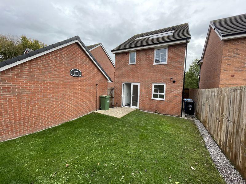 Wisbech Close, Sandymoor, Runcorn 3 bed house £1,200 pcm (£277 pw)