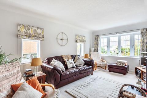 2 bedroom bungalow for sale, Ling Croft, Boston Spa, Wetherby