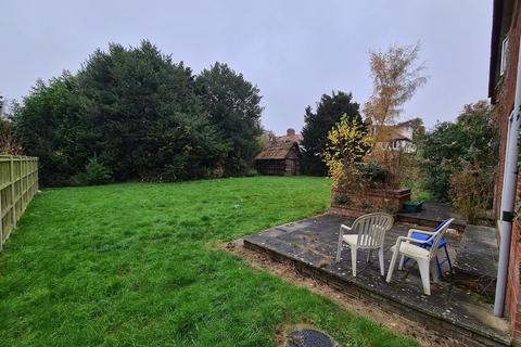 6 bedroom detached house to rent, Unthank Road