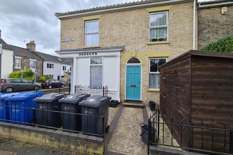 9 bedroom detached house to rent, Cambridge Street