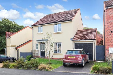 3 bedroom detached house to rent, Ash Drive, South Molton, EX36