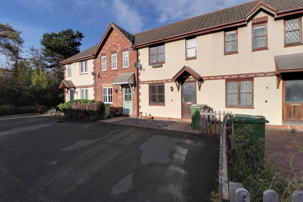 Stocken Close, Hucclecote, Gloucester 2 bed terraced house £230,000