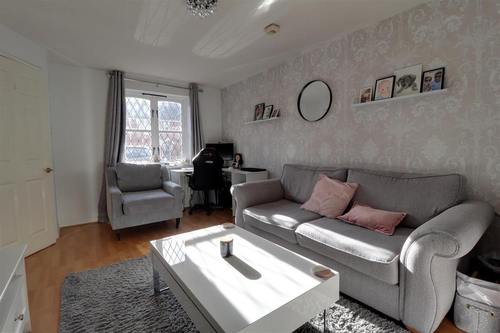 Stocken Close, Hucclecote, Gloucester 2 bed terraced house £230,000