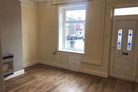 2 bedroom terraced house to rent - Whalley Road, Clayton Le Moors Accrington