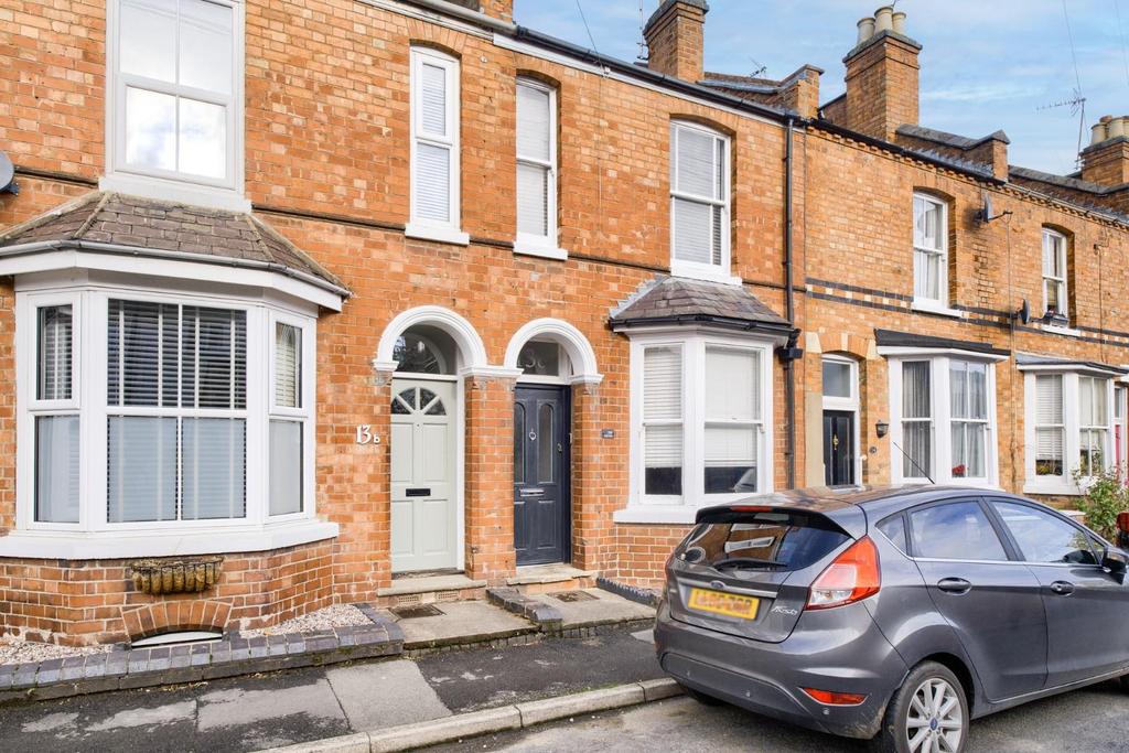 Gordon Street, Leamington Spa 2 bed terraced house £365,000