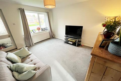 51b Turnberry Drive, Wilmslow, SK9 2QW