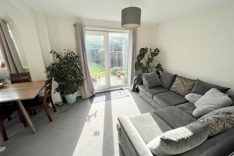 51b Turnberry Drive, Wilmslow, SK9 2QW