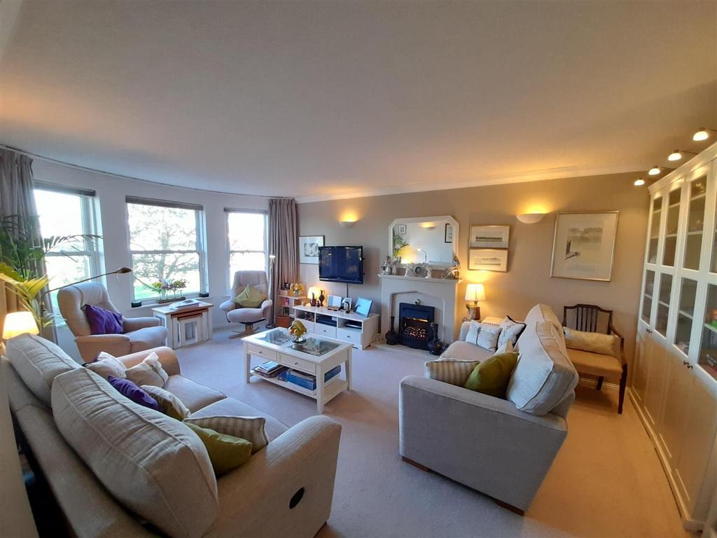 Living room.jpg