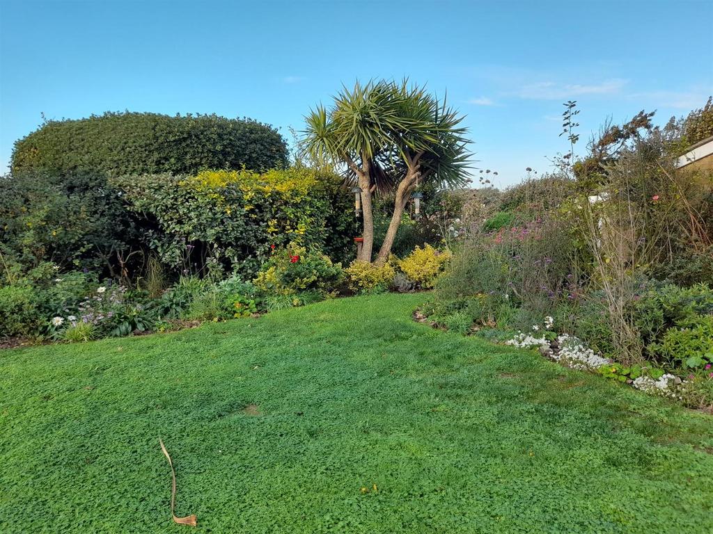 Communal gardens 4.jpg
