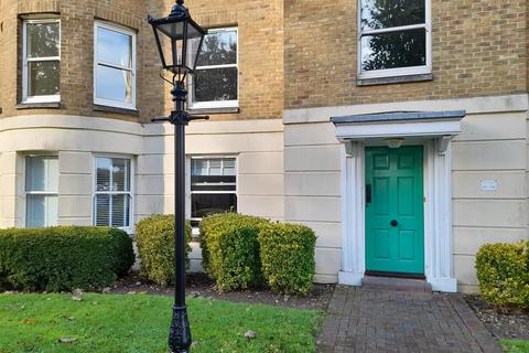53 Beach Crescent, Littlehampton, BN17 5NT