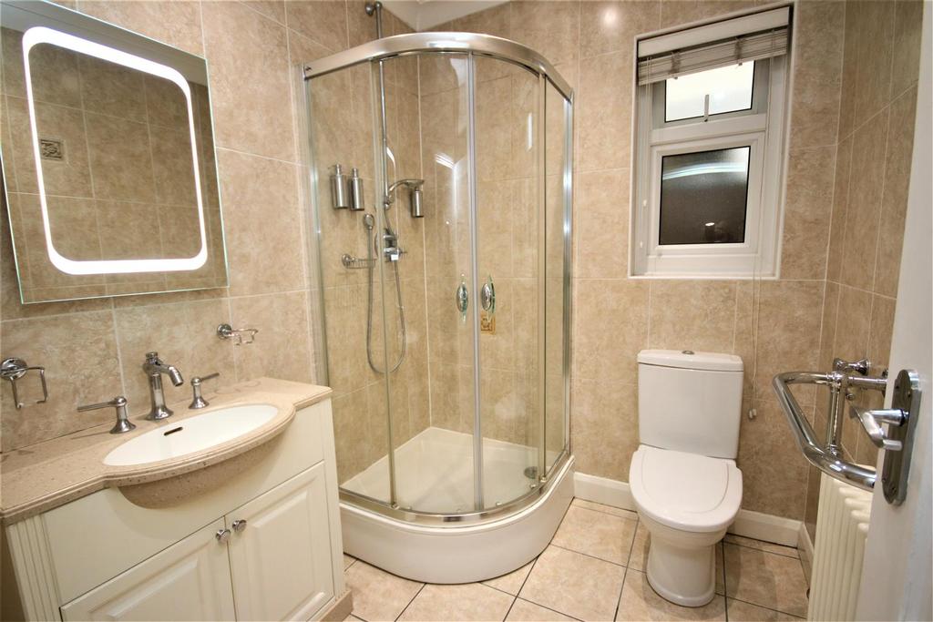 Downstairs cloakroom/shower room: