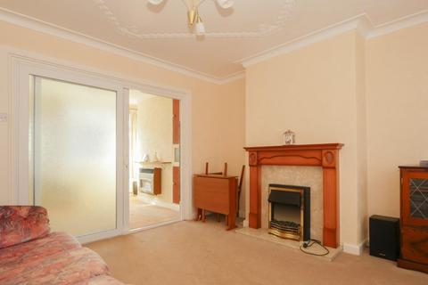 6 Ashby View, Leeds, LS13 3AG