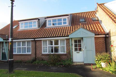 2 bedroom terraced house for sale, Recreation Road, Pickering