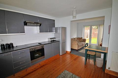 56 Spruce, Amington, Tamworth, B77 4ES