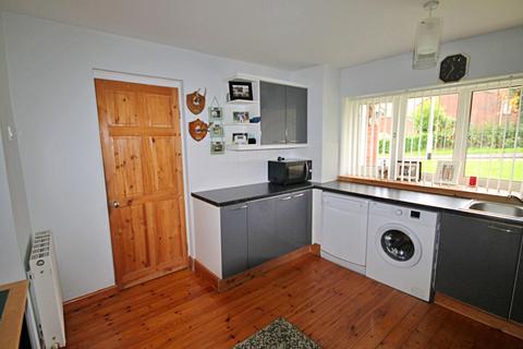 56 Spruce, Amington, Tamworth, B77 4ES