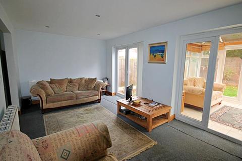 56 Spruce, Amington, Tamworth, B77 4ES