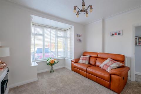 437 Halifax Road, Brighouse, HD6 2PE