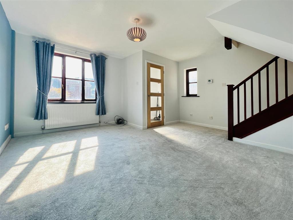 55 Elm Road 3.JPG
