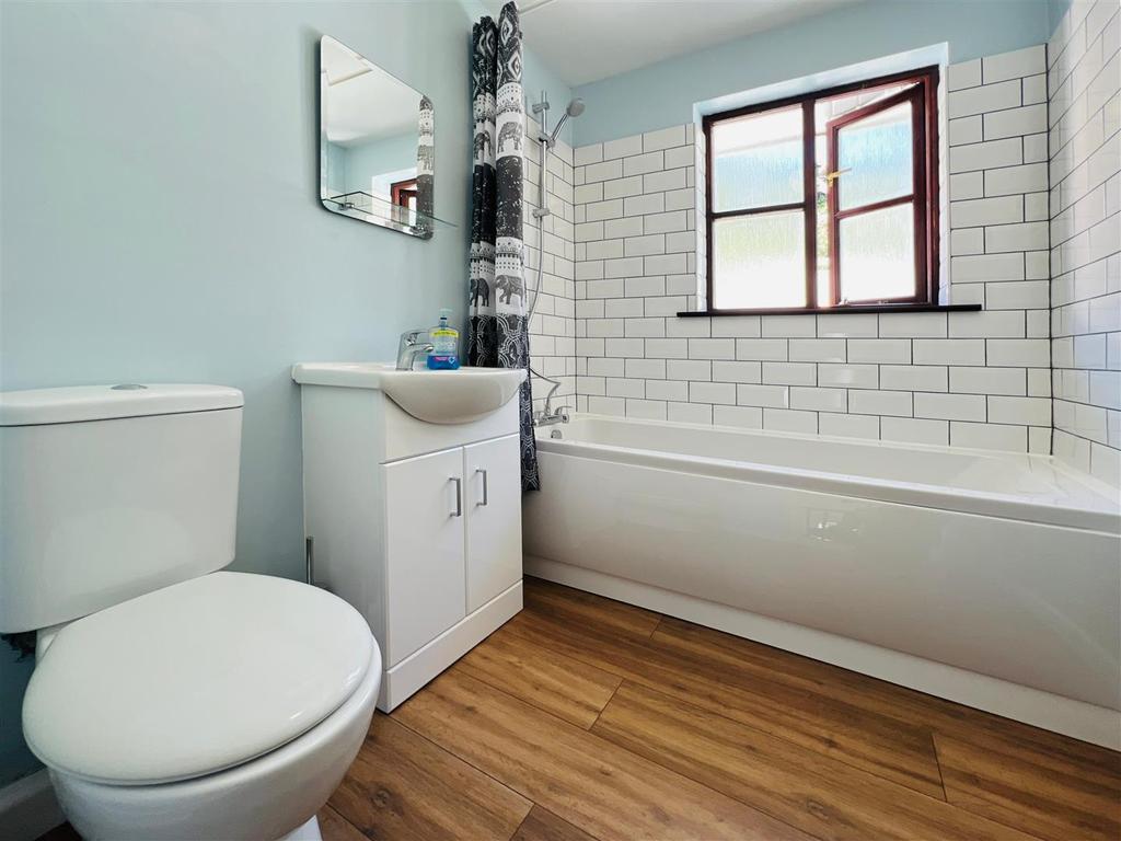 55 Elm Road 7.JPG
