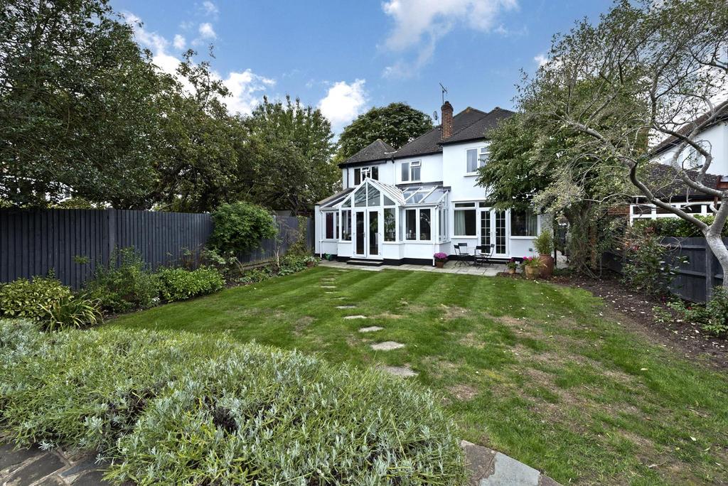 2 Merrow Rd 0149.jpg