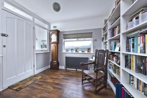 2 Merrow Road, Sutton, SM2 7LU
