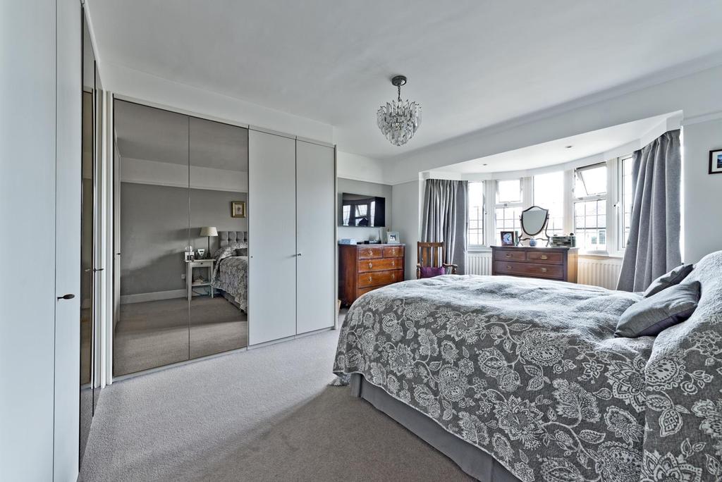 2 Merrow Rd 0061.jpg