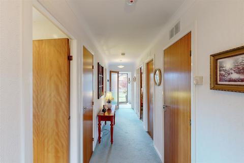 3 bedroom detached bungalow for sale - Armadale Crescent, Balbeggie, Perth