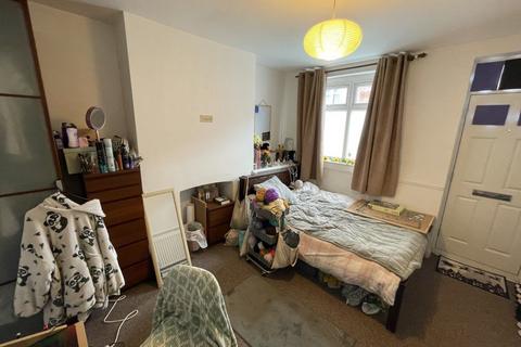 4 bedroom terraced house to rent - Leopold Road, Leicester