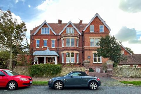 2 bedroom flat for sale, Buxton Road, Eastbourne