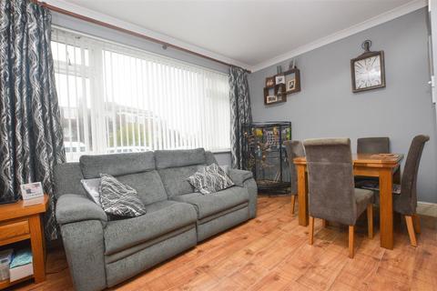 1 bedroom flat for sale, Seaside, Eastbourne