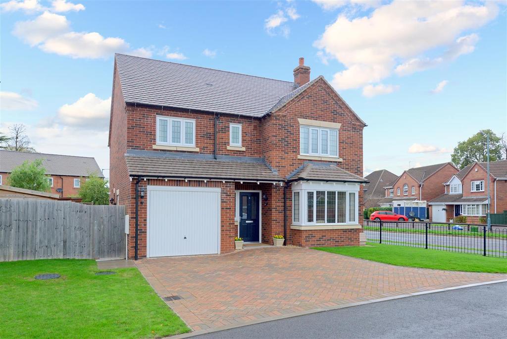 The Furlongs, Bicton Heath, Shrewsbury 4 bed detached house for sale